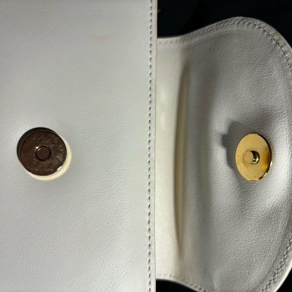 Paloma Picasso, small cream, leather shoulder bag - Picture 8 of 13